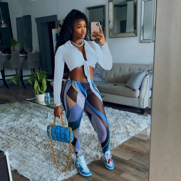 Tye me up top & Striped Leggings - Picture 3 of 13